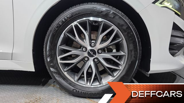 Kia K5 2.0 Prestige купить на сайте DeffCars