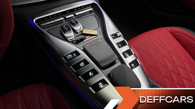 Mercedes AMG GT 4Door 43 4MATIC+ купить на сайте DeffCars
