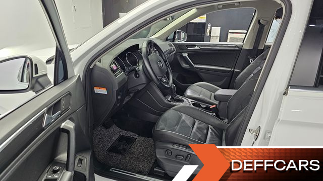 Volkswagen TIGUAN 2.0 TDI Premium купить на сайте DeffCars