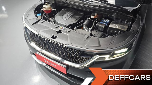 Kia CARNIVAL 7-Seater Noblesse купить на сайте DeffCars
