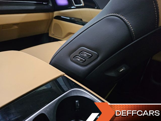 Kia CARNIVAL Gasoline 7-Seater Signature купить на сайте DeffCars
