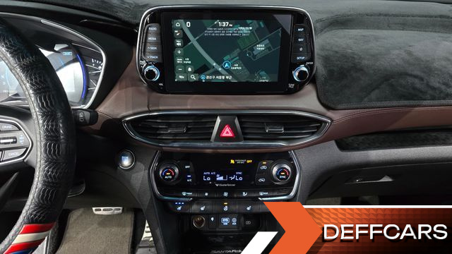 Hyundai SANTAFE Diesel 2.2 4WD Inspiration купить на сайте DeffCars