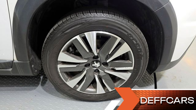Peugeot 2008 1.5 BlueHDi Allure купить на сайте DeffCars