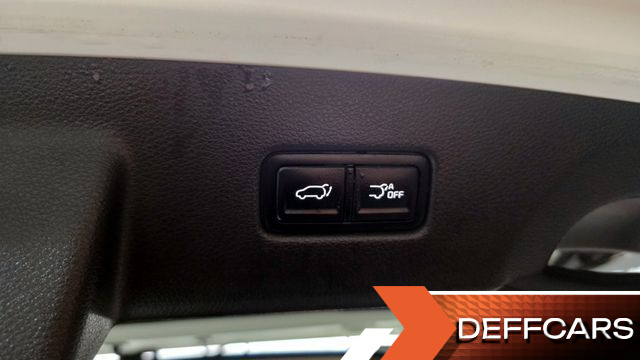 Kia CARNIVAL 9-Seater Noblesse купить на сайте DeffCars