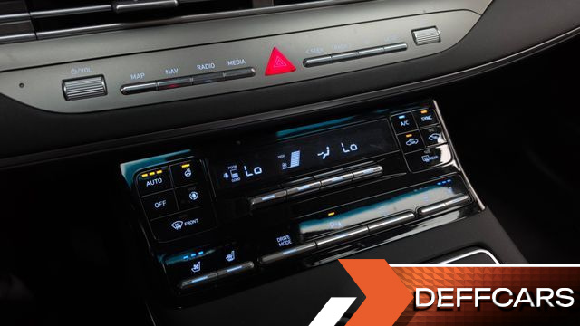 Hyundai GRANDEUR 2.5 Premium Choice купить на сайте DeffCars