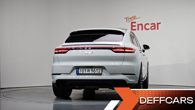 Porsche CAYENNE 3.0 E-Hybrid Coupe купить на сайте DeffCars