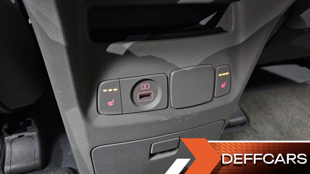Kia CARNIVAL 9-Seater Prstige купить на сайте DeffCars