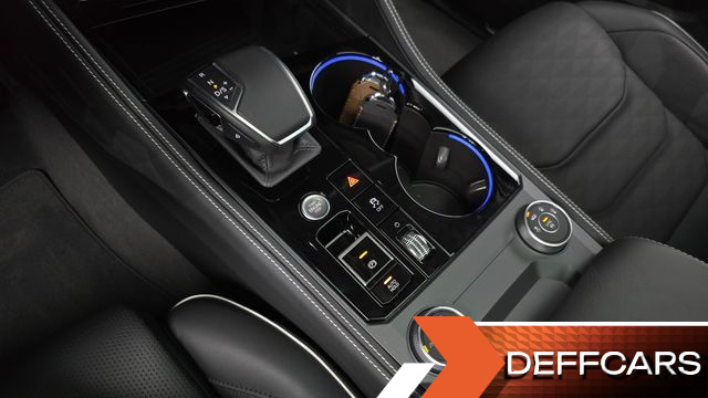 Volkswagen TOUAREG 3.0 TDI Prestige купить на сайте DeffCars