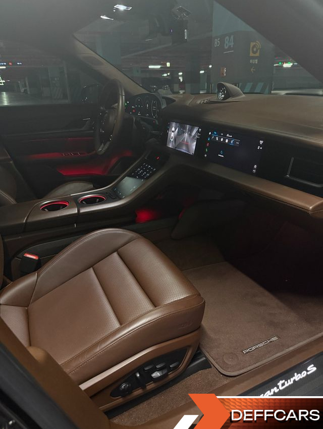 Porsche TAYCAN Turbo S купить на сайте DeffCars