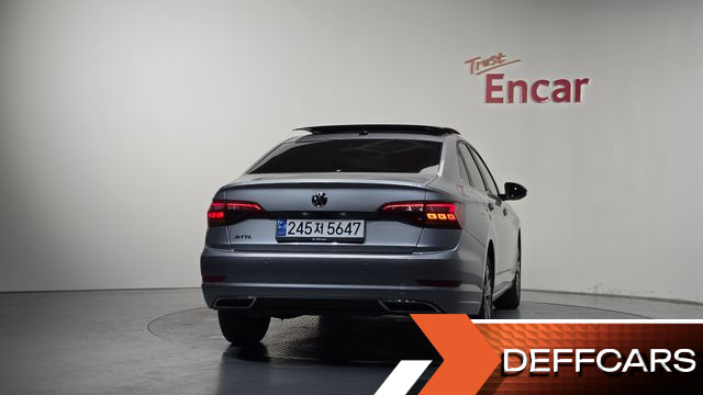Volkswagen JETTA 1.4 TSI Prestige купить на сайте DeffCars