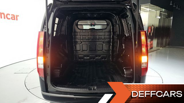 Hyundai STARIA Cargo 5-Seater Modern купить на сайте DeffCars