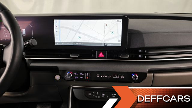 Kia CARNIVAL 9-Seater Prestige купить на сайте DeffCars