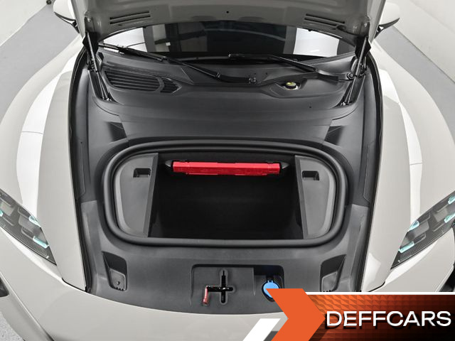 Porsche TAYCAN Turbo купить на сайте DeffCars