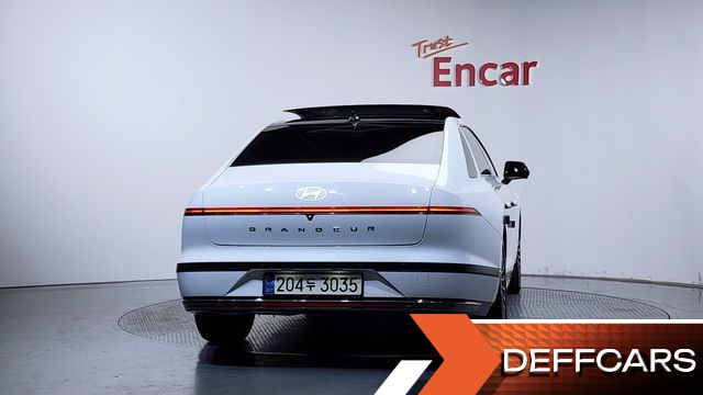 Hyundai GRANDEUR Calligraphy купить на сайте DeffCars