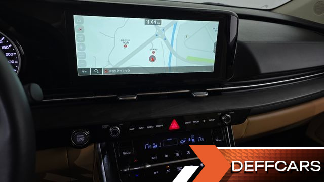 Kia CARNIVAL 9-Seater Noblesse купить на сайте DeffCars