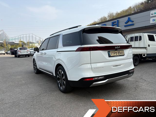 Kia CARNIVAL 9-Seater Noblesse купить на сайте DeffCars