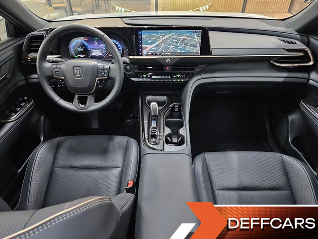 Toyota CROWN 2.5 4WD Hybrid купить на сайте DeffCars
