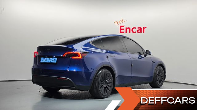 Tesla MODEL Y RWD купить на сайте DeffCars