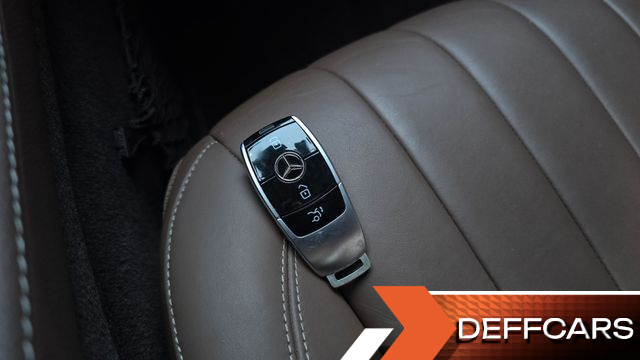 Mercedes E-CLASS E220d Exclusive купить на сайте DeffCars