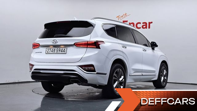 Hyundai SANTAFE Gasoline 2.0T 2WD Inspiration купить на сайте DeffCars
