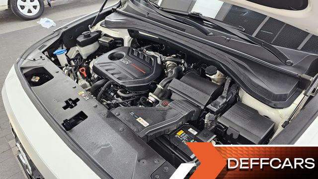 Hyundai SANTAFE Gasoline 2.0T 4WD Premium купить на сайте DeffCars
