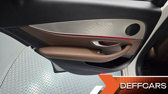 Mercedes E-CLASS E200 Avantgarde купить на сайте DeffCars