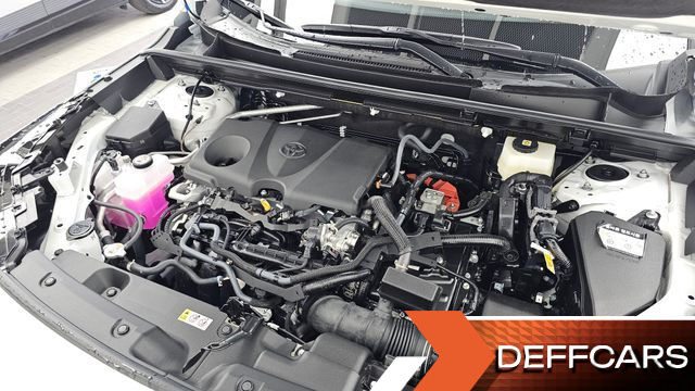 Toyota RAV4 2.5 HEV 2WD XLE купить на сайте DeffCars