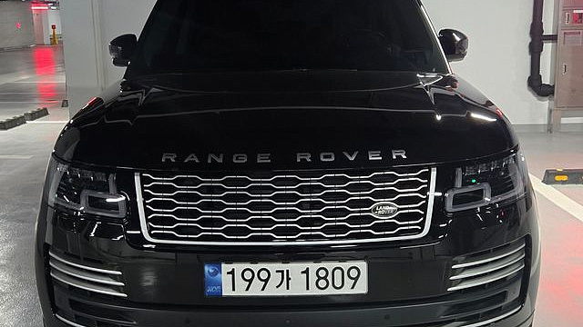 Land Rover RANGE ROVER 5.0 SC AB купить на сайте DeffCars