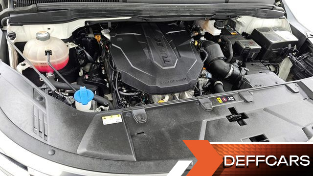 Kia CARNIVAL 7-Seater Noblesse купить на сайте DeffCars