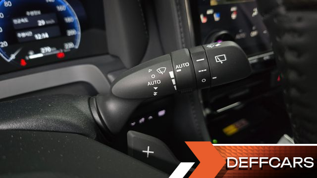 Toyota ALPHARD 2.5 HEV Executive AWD купить на сайте DeffCars