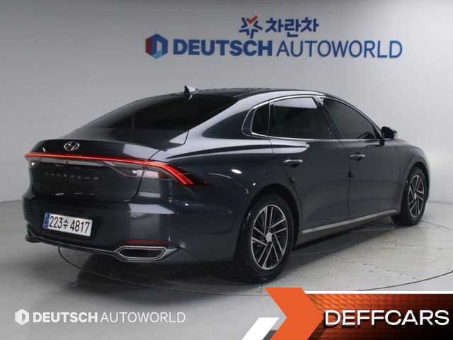 Hyundai GRANDEUR 2.5 Le Blanc купить на сайте DeffCars