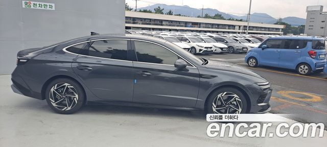 Hyundai SONATA 1.6 Turbo Exclusive купить на сайте DeffCars