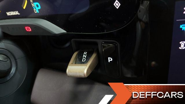 Porsche TAYCAN Base купить на сайте DeffCars