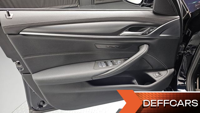 BMW 5-SERIES 520i M Sport купить на сайте DeffCars