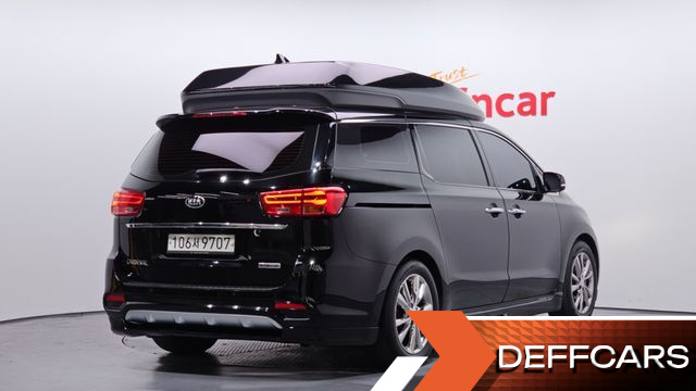 Kia CARNIVAL Gasoline 9-Seater Hi-Limousine Noblesse Special купить на сайте DeffCars