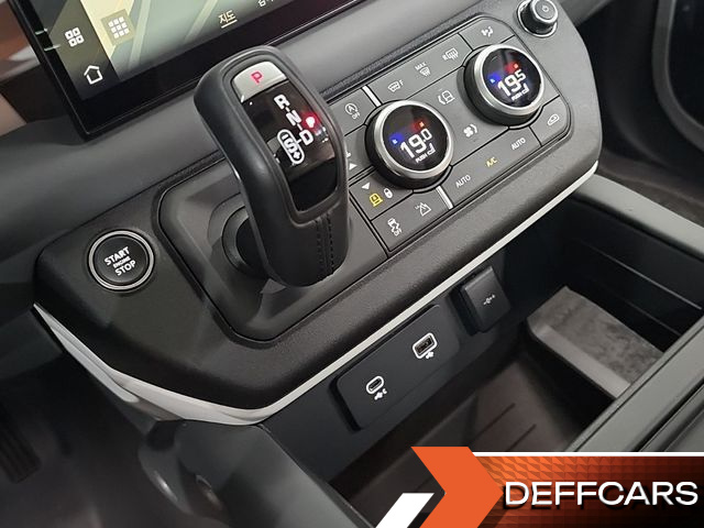 Land Rover DEFENDER 110 D300 HSE купить на сайте DeffCars