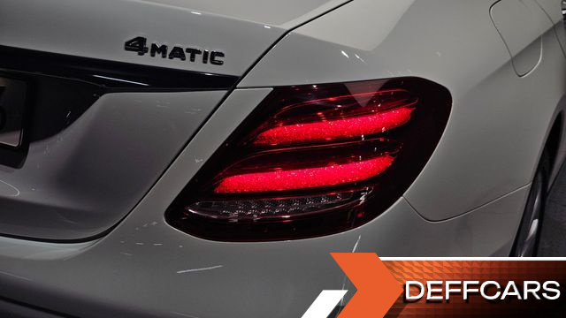 Mercedes E-CLASS E300 4MATIC Exclusive купить на сайте DeffCars