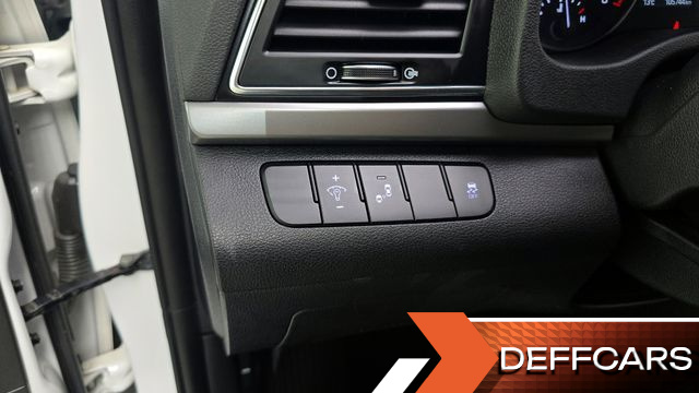 Hyundai AVANTE 1.6 GDI Value Plus купить на сайте DeffCars