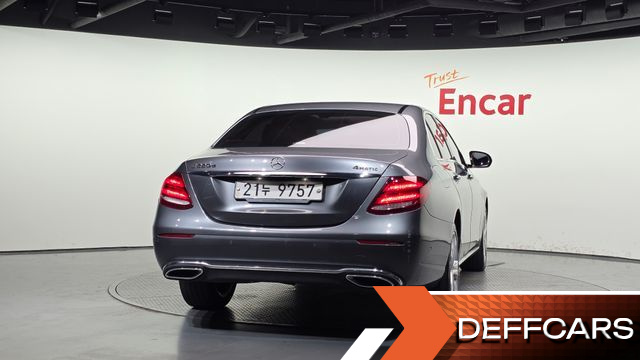 Mercedes E-CLASS E220d 4MATIC Avantgarde купить на сайте DeffCars