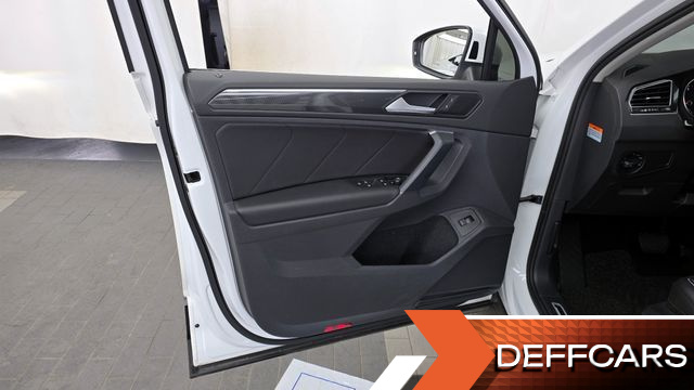 Volkswagen TIGUAN 2.0 TDI Premium купить на сайте DeffCars
