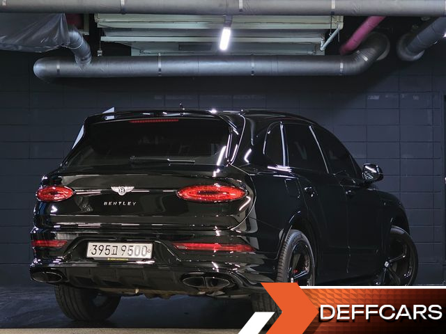 Bentley BENTAYGA 4.0 V8 S купить на сайте DeffCars