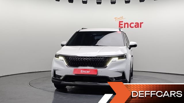 Kia CARNIVAL Gasoline 9-Seater Signature купить на сайте DeffCars