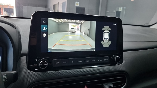 Hyundai KONA Gasoline 2.0 2WD Inspiration купить на сайте DeffCars
