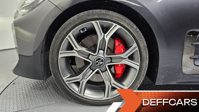 Kia STINGER 2.0 Turbo 2WD Platinum купить на сайте DeffCars