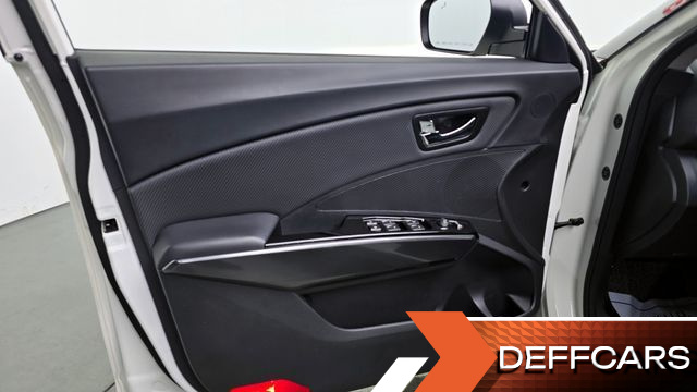 Ssangyong TIBOLI Gasoline 1.5 2WD UPBEAT купить на сайте DeffCars