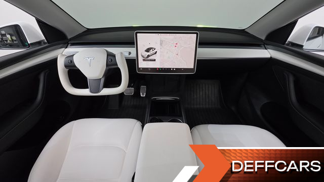 Tesla MODEL Y Long Range AWD купить на сайте DeffCars