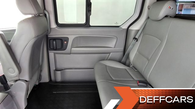 Hyundai STAREX Van 5-Seater Modern купить на сайте DeffCars
