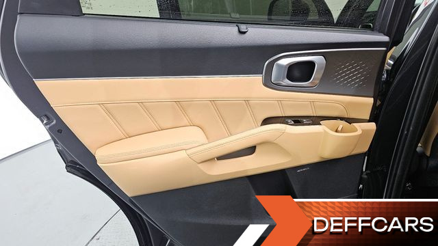 Kia SORENTO Diesel 2.2 2WD Signature купить на сайте DeffCars