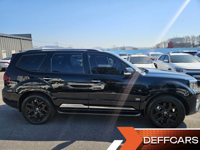 Kia MOHAVE Diesel 3.0 4WD 6-Seater Masters Gravity купить на сайте DeffCars