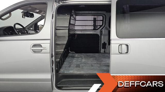 Hyundai STAREX Van 3-Seater Smart купить на сайте DeffCars